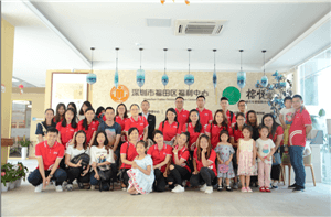 走进福利院，情暖老人心——抖圈供应链公益行